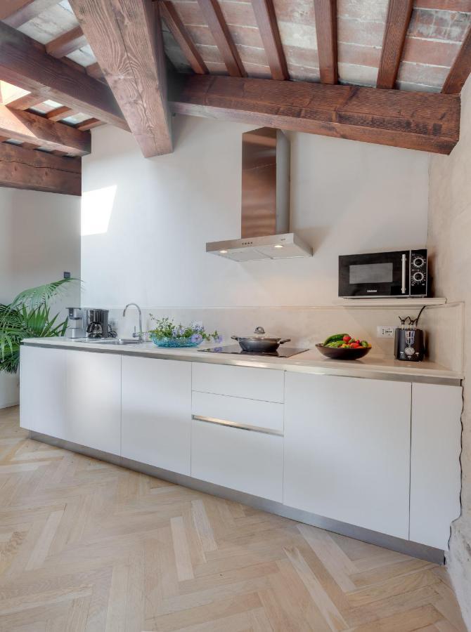 Rambaldi Apartments Casa Nr 5 バルドリーノ エクステリア 写真